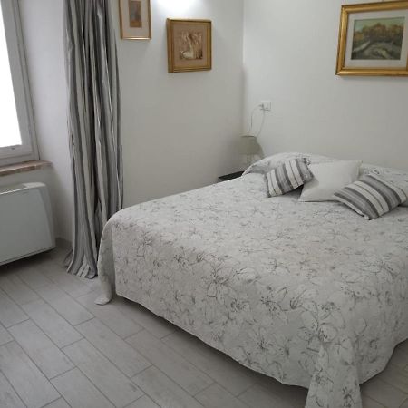 Il Cortiletto Casa Vacanza Trevi Luaran gambar