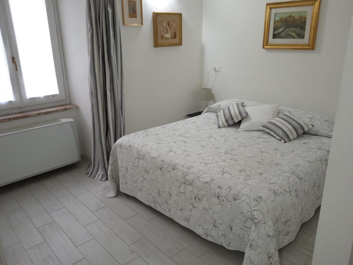 Il Cortiletto Casa Vacanza Trevi Luaran gambar
