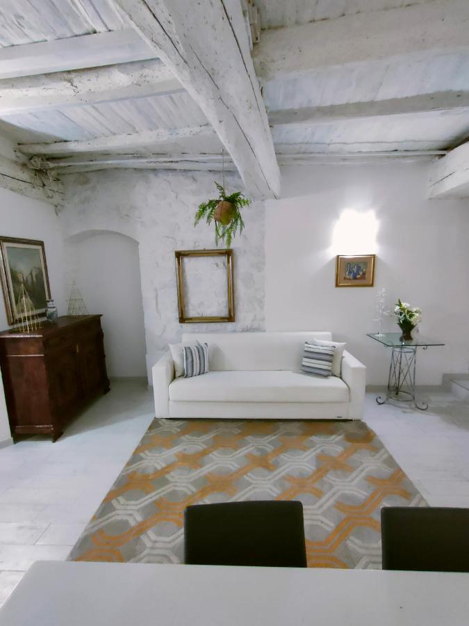 Il Cortiletto Casa Vacanza Trevi Luaran gambar
